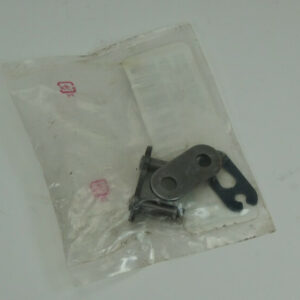 D.I.D. 520 chain Master link non “O” ring style, black.  *NEW*