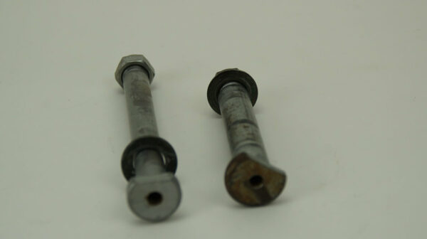 Linkage shaft bolt, suspension relay arm hardware, Yamaha yz250F,2006 OEM *USED*