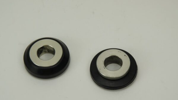 Rear axel wheel spacers / collar assembly OEM yamaha yz250F, 2006 *USED*