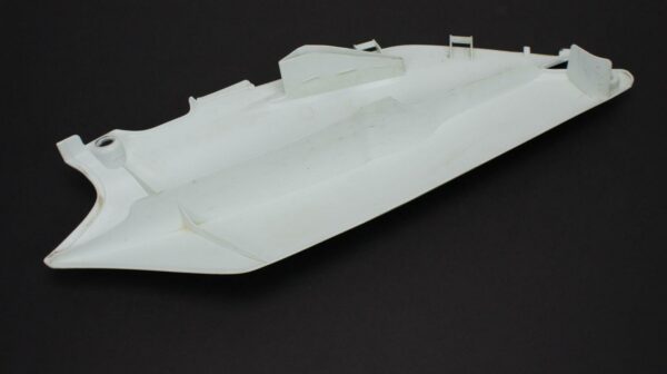 Honda CRF 250R Rear side covers OEM White *USED - Image 2